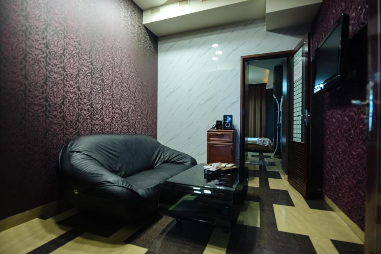 Golden Seconds Hotel Jereván Kültér fotó