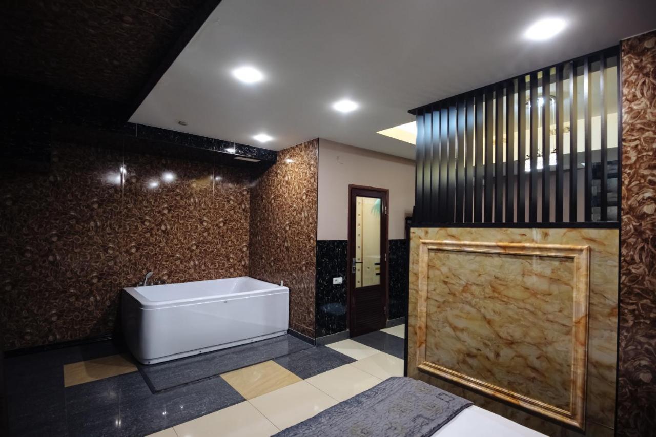 Golden Seconds Hotel Jereván Kültér fotó