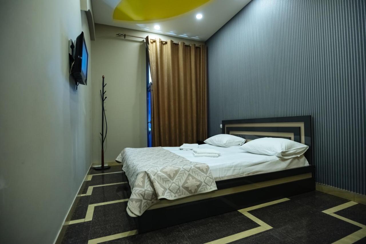 Golden Seconds Hotel Jereván Kültér fotó