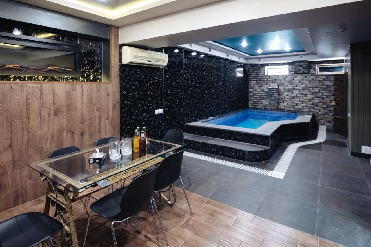 Golden Seconds Hotel Jereván Kültér fotó