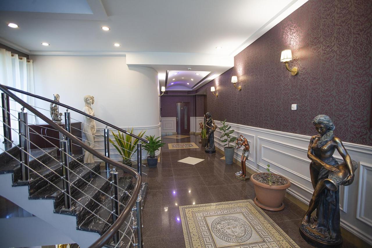 Golden Seconds Hotel Jereván Kültér fotó
