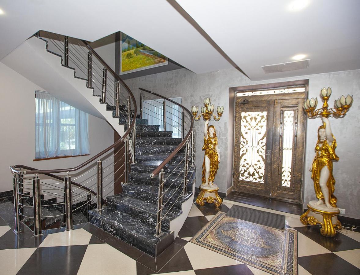 Golden Seconds Hotel Jereván Kültér fotó
